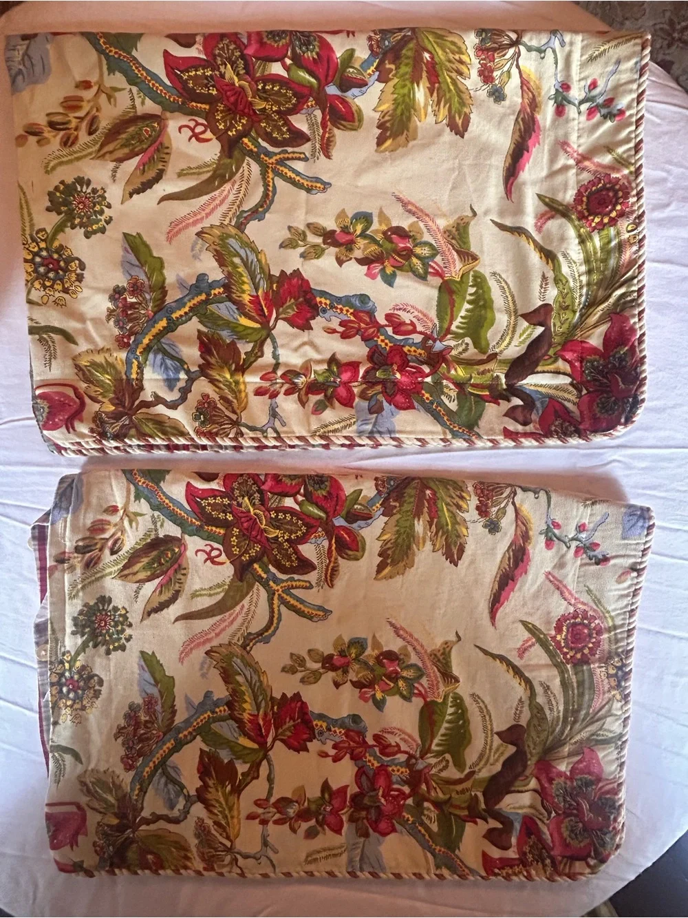 Hyde Park Floral 4-Button Pillow Shams Set of 2 | Traditional Cottage Decor